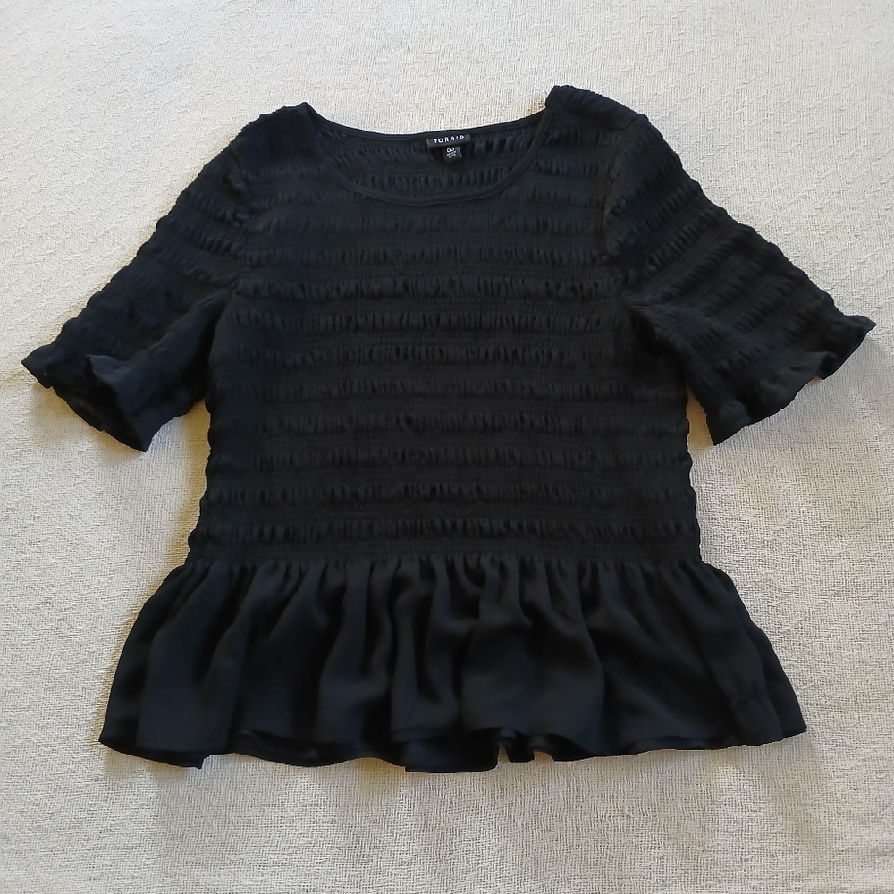 torrid ♡ peplum chiffon smocked top 10 black whimsygoth - Picture 2 of 9